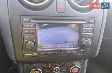 Внедорожник / Кроссовер Nissan Qashqai 2011 в 