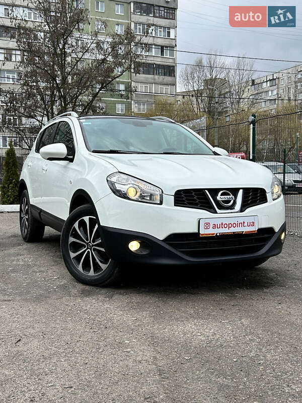 Внедорожник / Кроссовер Nissan Qashqai 2012 в Сумах