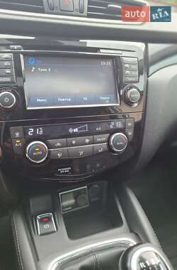 Внедорожник / Кроссовер Nissan Qashqai 2014 в 