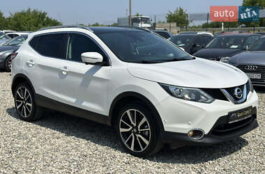 Позашляховик / Кросовер Nissan Qashqai 2014 в Івано-Франківську