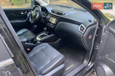 Внедорожник / Кроссовер Nissan Qashqai 2014 в 