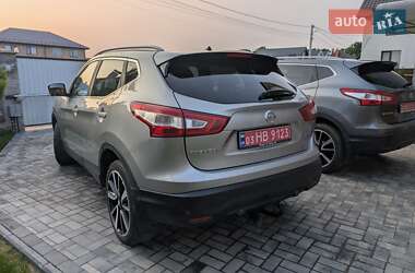 Внедорожник / Кроссовер Nissan Qashqai 2015 в 