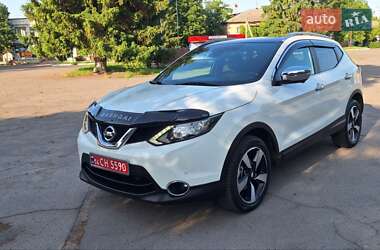 Внедорожник / Кроссовер Nissan Qashqai 2017 в Новоархангельске
