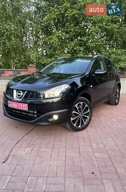 Позашляховик / Кросовер Nissan Qashqai 2013 в Рівному