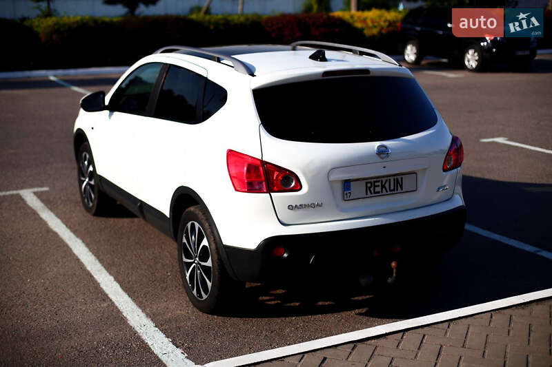 Позашляховик / Кросовер Nissan Qashqai 2009 в Полтаві