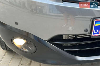 Внедорожник / Кроссовер Nissan Qashqai 2011 в 