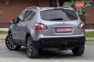 Внедорожник / Кроссовер Nissan Qashqai 2010 в 