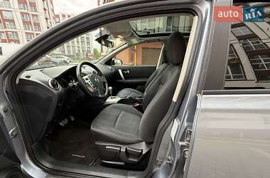 Внедорожник / Кроссовер Nissan Qashqai 2010 в 