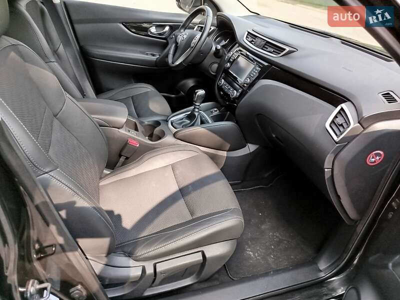 Внедорожник / Кроссовер Nissan Qashqai 2016 в Красилове