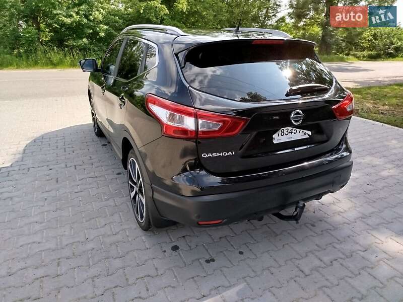 Внедорожник / Кроссовер Nissan Qashqai 2016 в Красилове