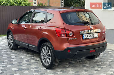 Внедорожник / Кроссовер Nissan Qashqai 2008 в 