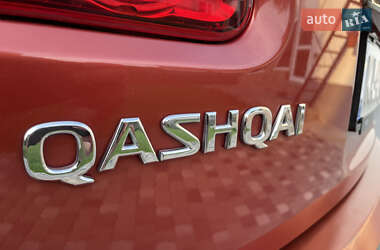 Внедорожник / Кроссовер Nissan Qashqai 2008 в 