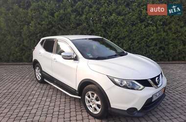 Внедорожник / Кроссовер Nissan Qashqai 2014 в Черновцах