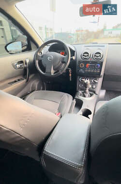 Позашляховик / Кросовер Nissan Qashqai 2009 в Івано-Франківську