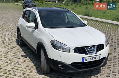 Внедорожник / Кроссовер Nissan Qashqai 2012 в 
