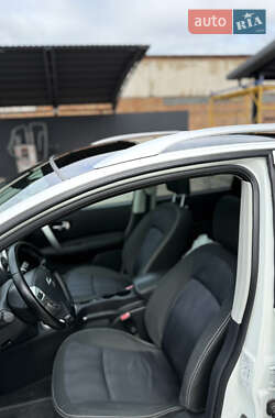 Внедорожник / Кроссовер Nissan Qashqai 2011 в 