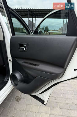 Внедорожник / Кроссовер Nissan Qashqai 2011 в 