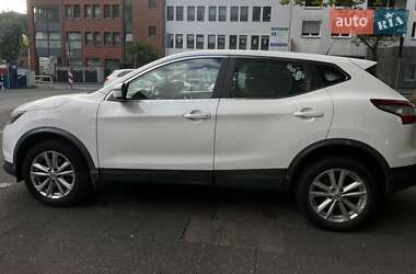 Внедорожник / Кроссовер Nissan Qashqai 2016 в 