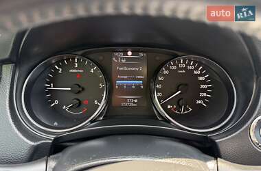 Позашляховик / Кросовер Nissan Qashqai 2014 в 