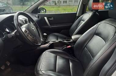 Внедорожник / Кроссовер Nissan Qashqai 2011 в 