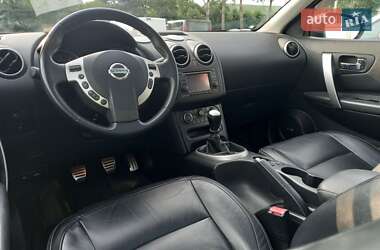 Внедорожник / Кроссовер Nissan Qashqai 2011 в 