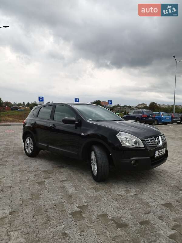Внедорожник / Кроссовер Nissan Qashqai 2009 в Стрые