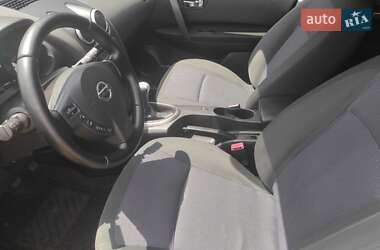 Внедорожник / Кроссовер Nissan Qashqai 2009 в 