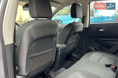 Внедорожник / Кроссовер Nissan Qashqai 2010 в 
