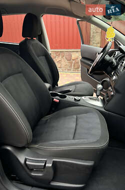 Внедорожник / Кроссовер Nissan Qashqai 2010 в 