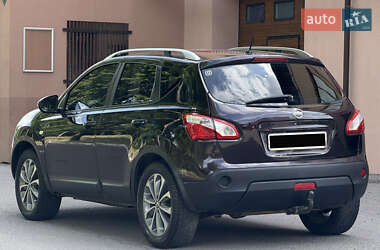 Внедорожник / Кроссовер Nissan Qashqai 2010 в 