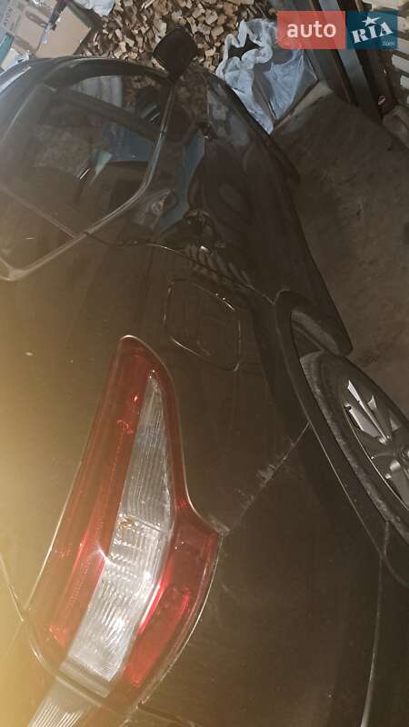 Внедорожник / Кроссовер Nissan Qashqai 2015 в Кривом Роге