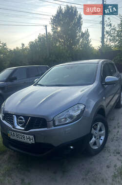 Позашляховик / Кросовер Nissan Qashqai 2012 в Києві