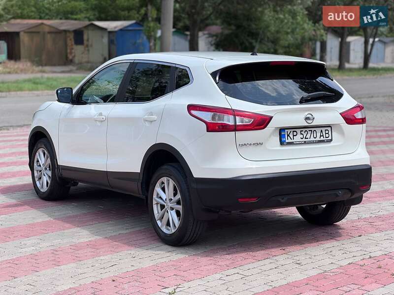 Позашляховик / Кросовер Nissan Qashqai 2017 в Запоріжжі