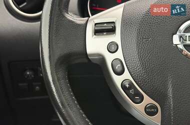 Внедорожник / Кроссовер Nissan Qashqai 2011 в 