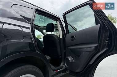 Внедорожник / Кроссовер Nissan Qashqai 2011 в 