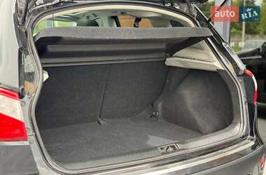 Внедорожник / Кроссовер Nissan Qashqai 2011 в 