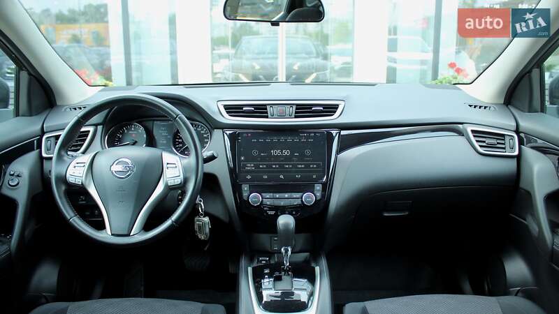 Позашляховик / Кросовер Nissan Qashqai 2017 в Києві