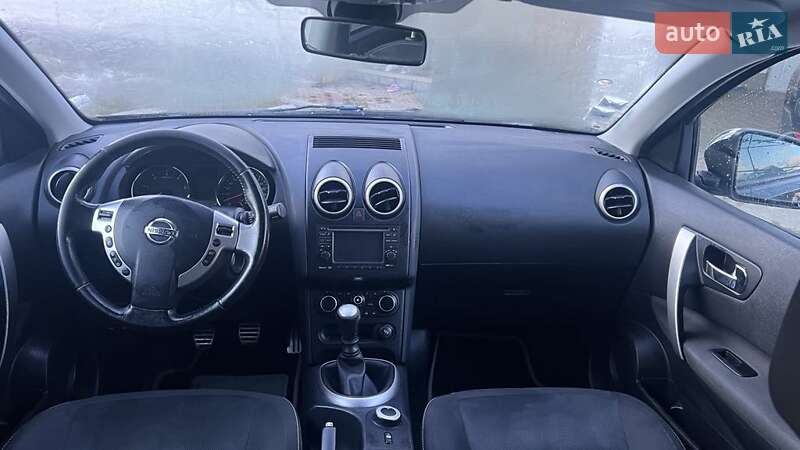 Внедорожник / Кроссовер Nissan Qashqai 2012 в Ивано-Франковске