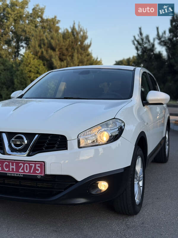 Внедорожник / Кроссовер Nissan Qashqai 2010 в Кропивницком