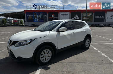 Внедорожник / Кроссовер Nissan Qashqai 2014 в Ровно