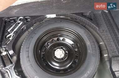 Внедорожник / Кроссовер Nissan Qashqai 2009 в 