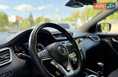 Внедорожник / Кроссовер Nissan Qashqai 2018 в 