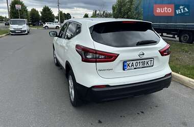 Внедорожник / Кроссовер Nissan Qashqai 2018 в 