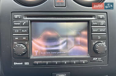 Внедорожник / Кроссовер Nissan Qashqai 2012 в 