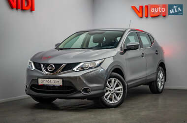 Внедорожник / Кроссовер Nissan Qashqai 2017 в Киеве