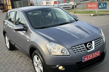 Позашляховик / Кросовер Nissan Qashqai 2009 в 