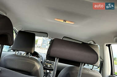 Позашляховик / Кросовер Nissan Qashqai 2009 в 