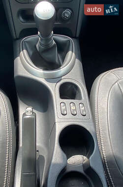 Позашляховик / Кросовер Nissan Qashqai 2010 в 