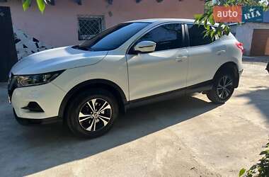Внедорожник / Кроссовер Nissan Qashqai 2018 в 
