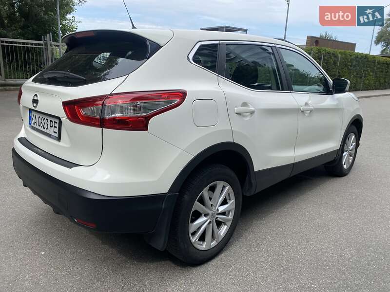 Внедорожник / Кроссовер Nissan Qashqai 2017 в Киеве